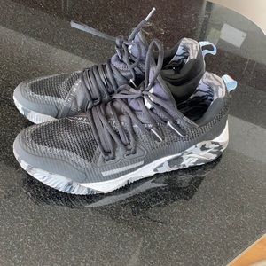 Reebok JJ Watt III Valor Edition Men's 9.5